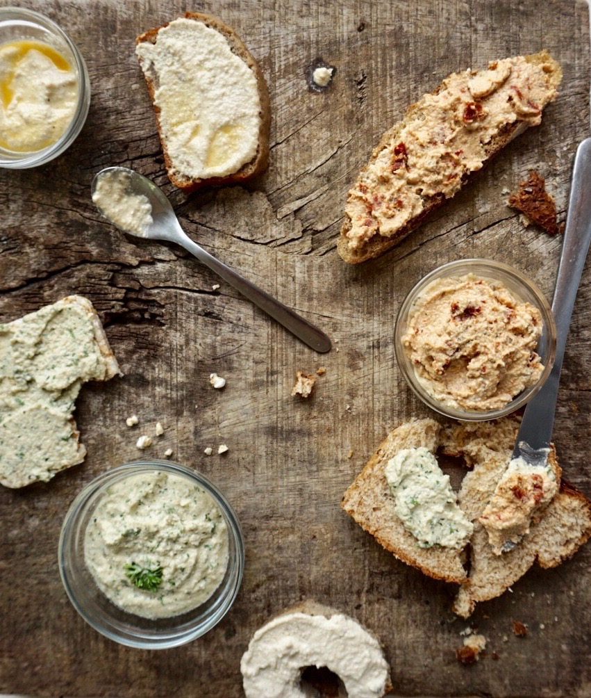 different types of vegan cream cheese