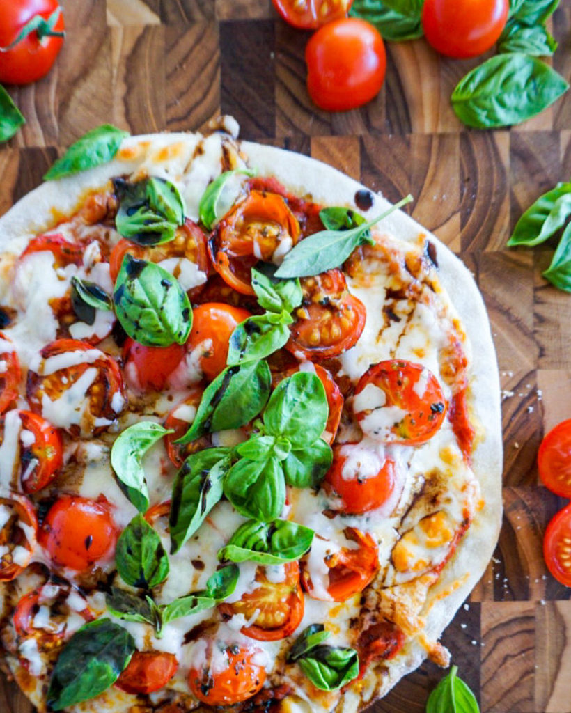 caprese pizza