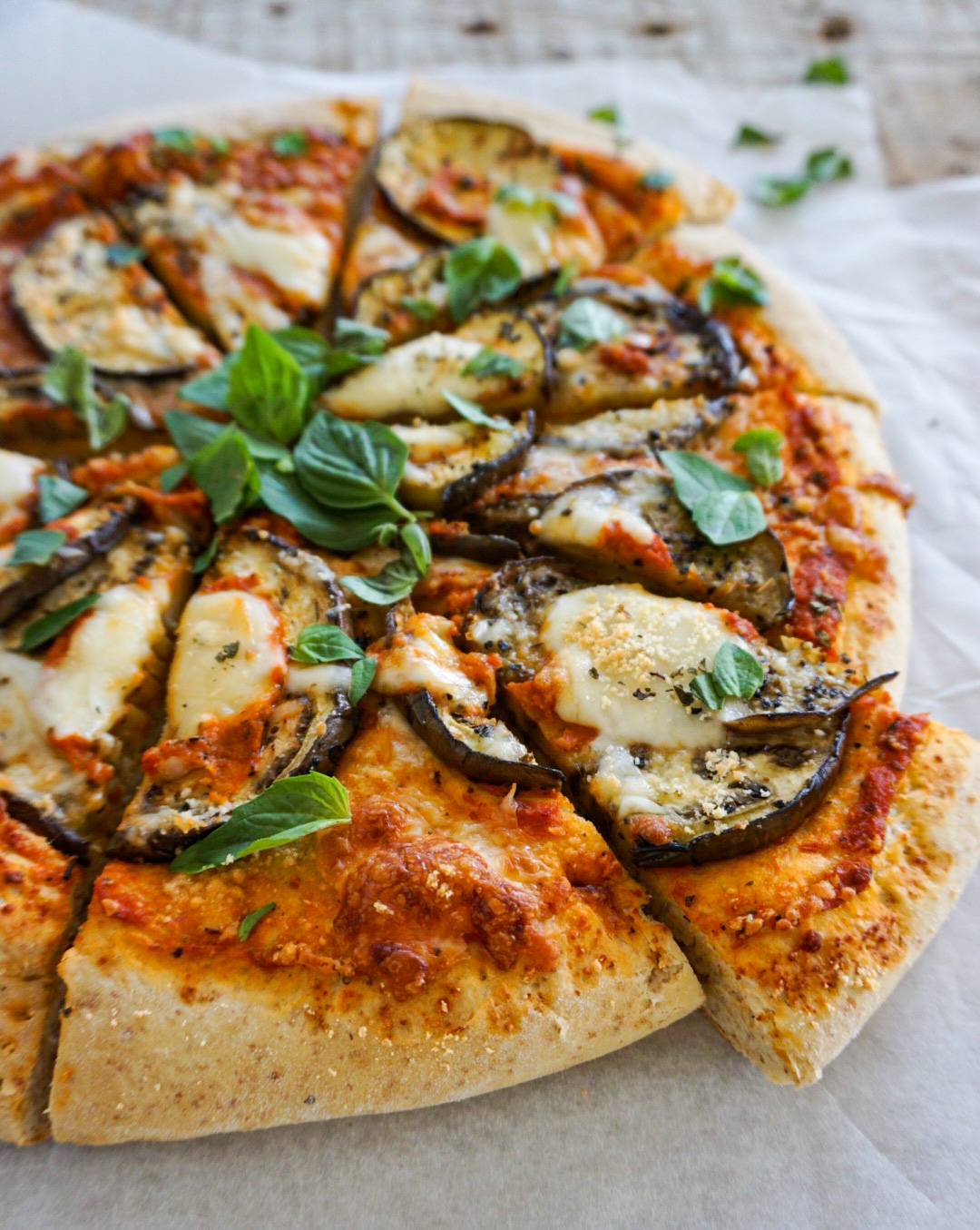Eggplant parmesan pizza another healthy recipe by Familicious