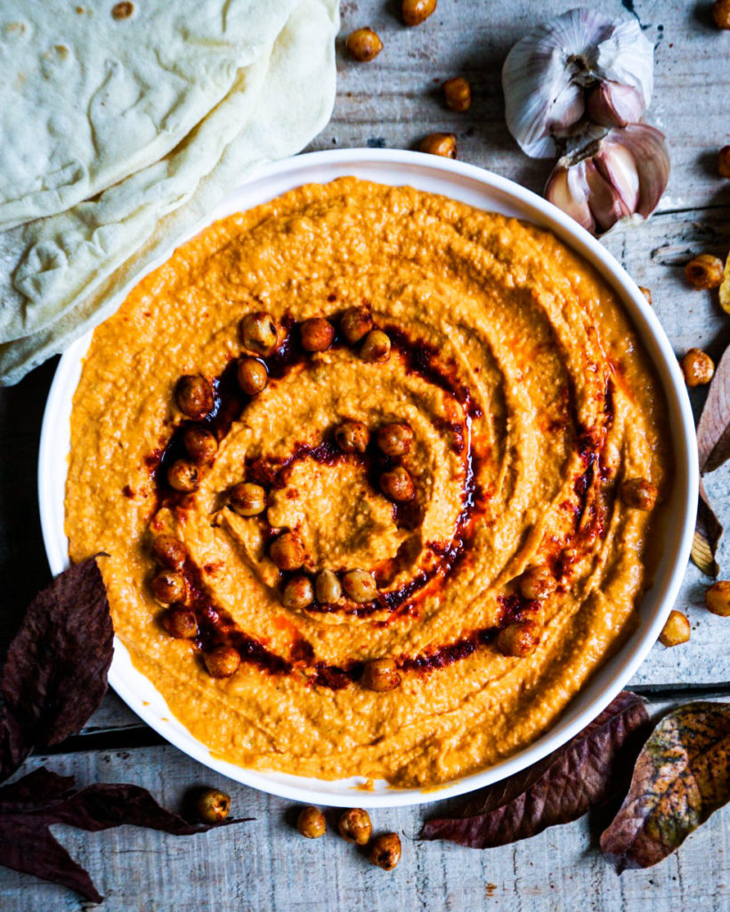 roasted pumpkin and garlic hummus as an appetizer for Thanksgiving