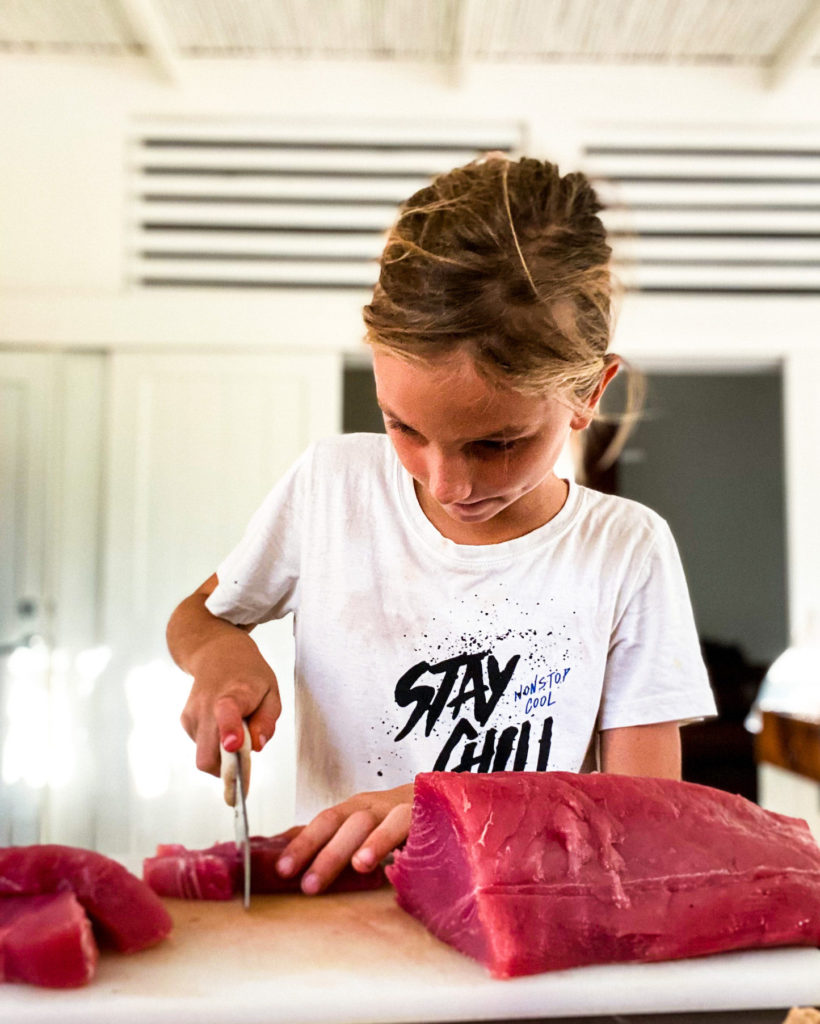 Jack cutting tuna