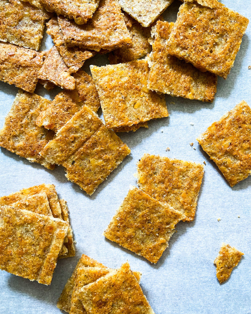 whole wheat cheese crackers