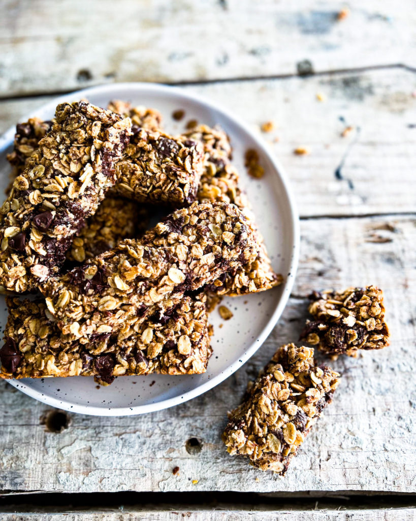 A stack of chocolate chip granola bars