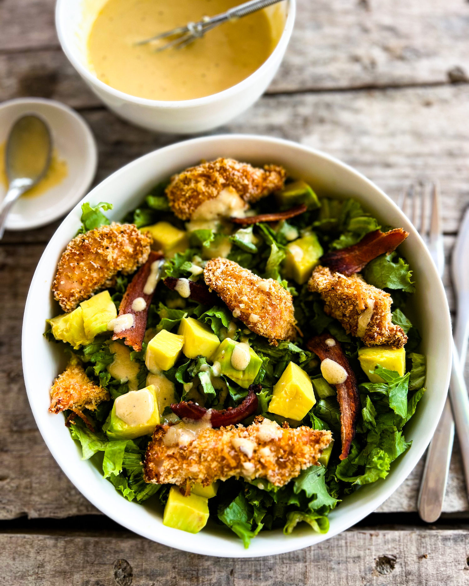 Family friendly baked chicken finger salad - a recipe by Familicious