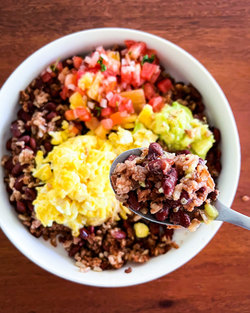 gallo pinto with scrambled eggs, pico de gallo and avocado is the savory breakfast on my 6 favorite back to school breakfast recipes list